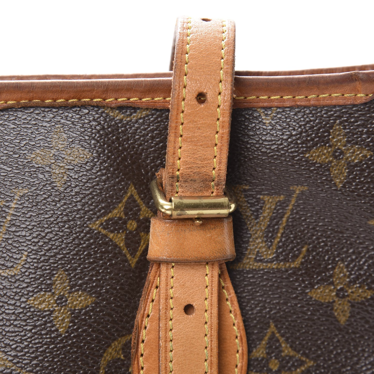 Monogram Petit Bucket 23