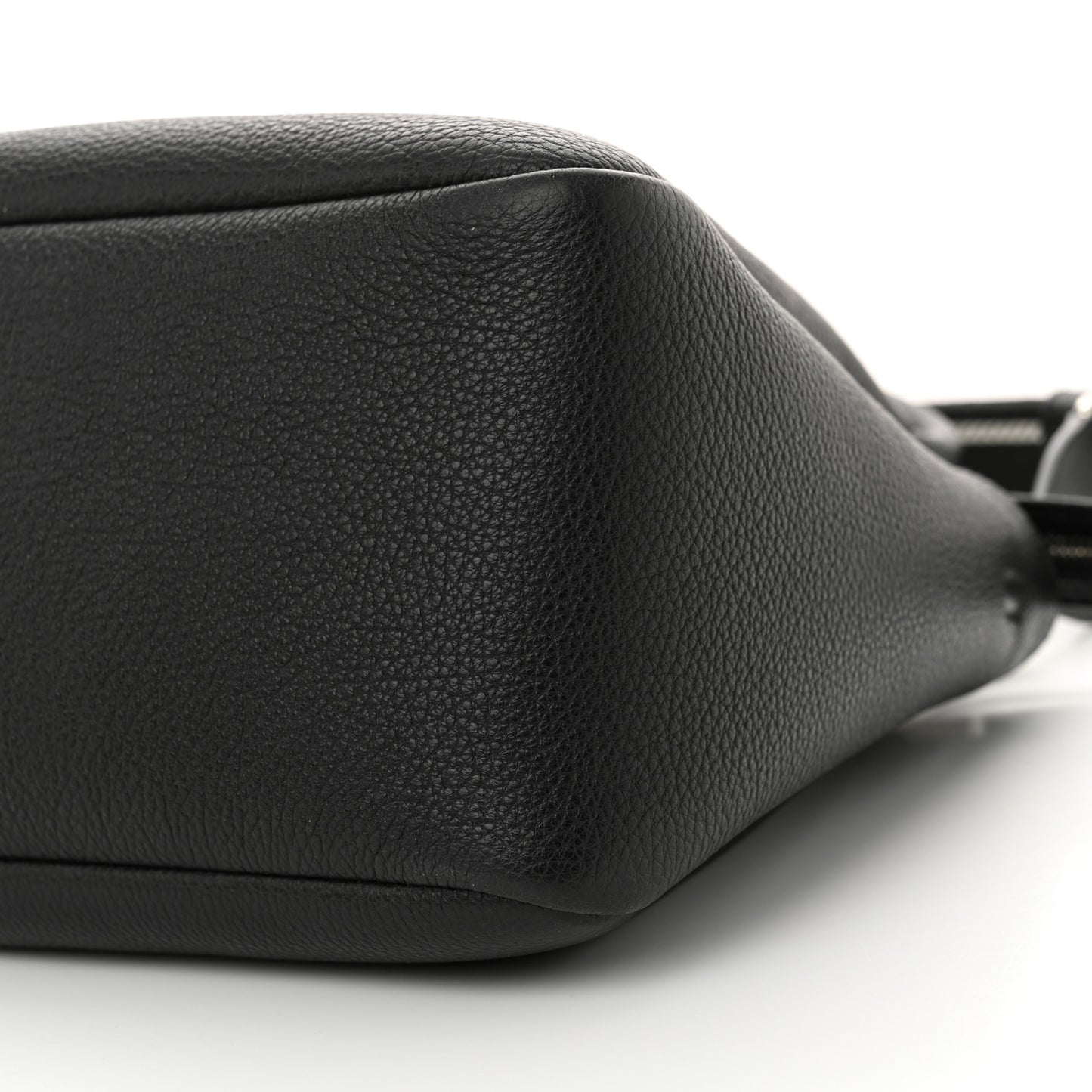 Vitello Daino Soft Medium Zippered Top Handle Bag Black