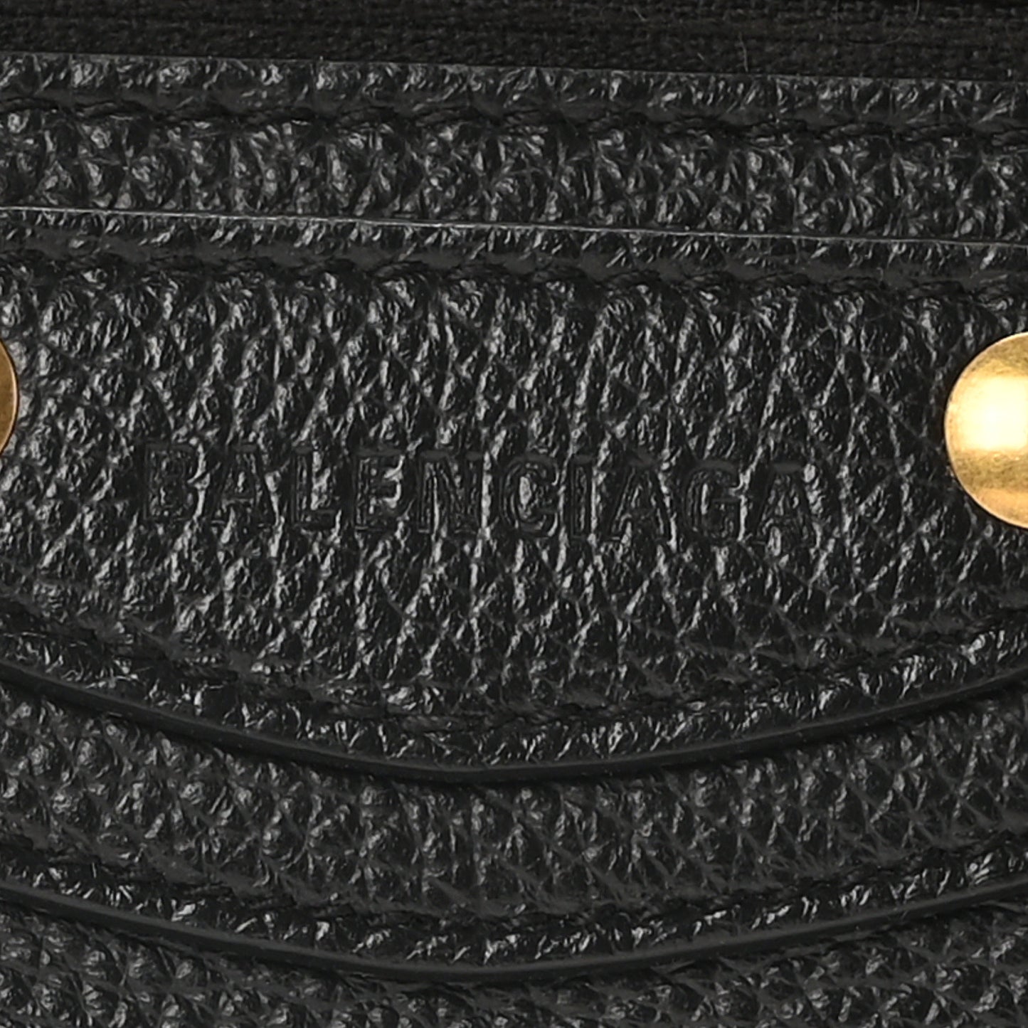 Grained Calfskin Neo Classic Gold Hardware S City Black