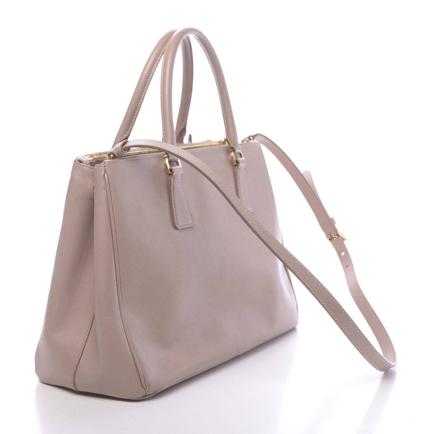 Saffiano Medium Galleria Double Zip Tote Cammeo