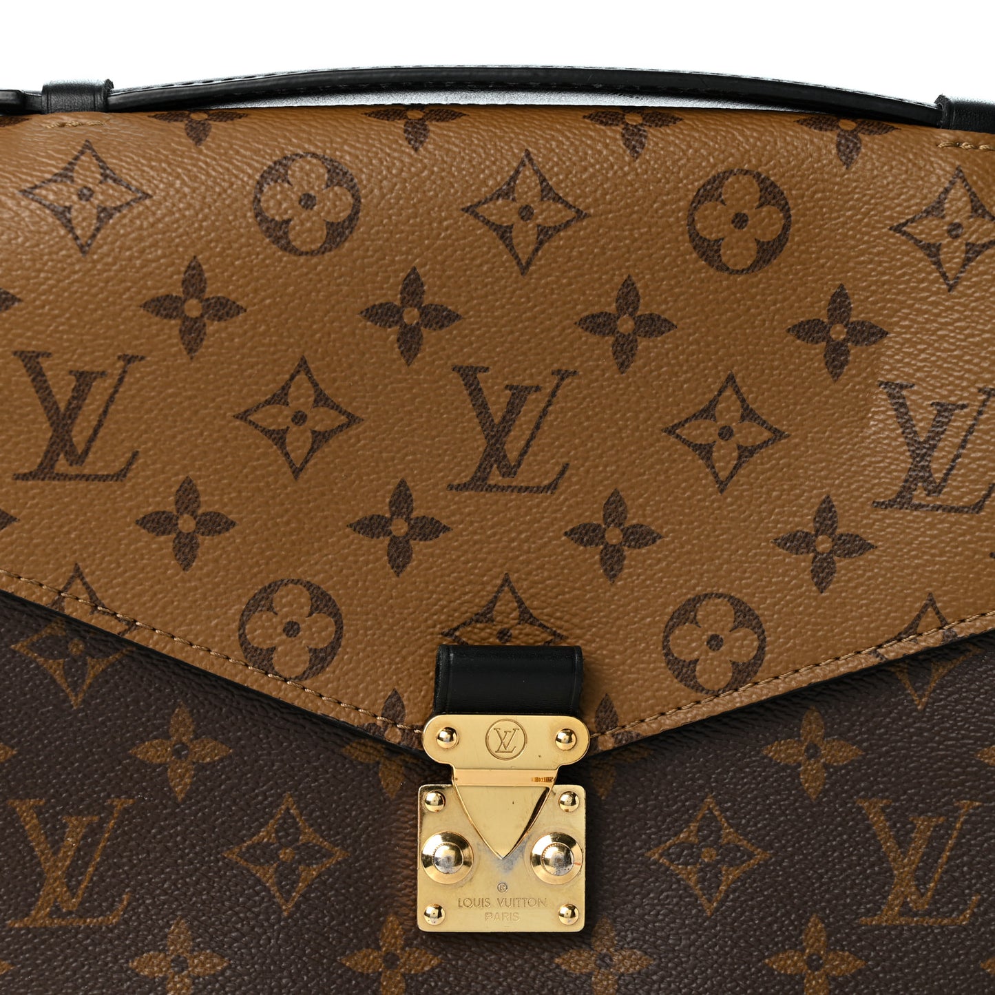 Reverse Monogram Pochette Metis