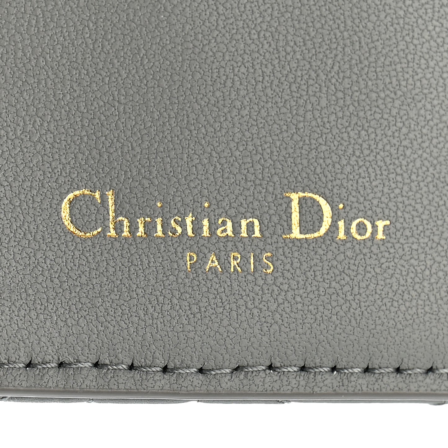 Grained Calfskin Supple Cannage Caro Medium Wallet Grey