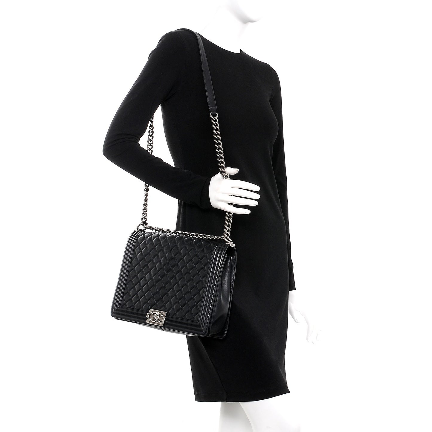 Calfskin Quilted Large Boy Flap Black