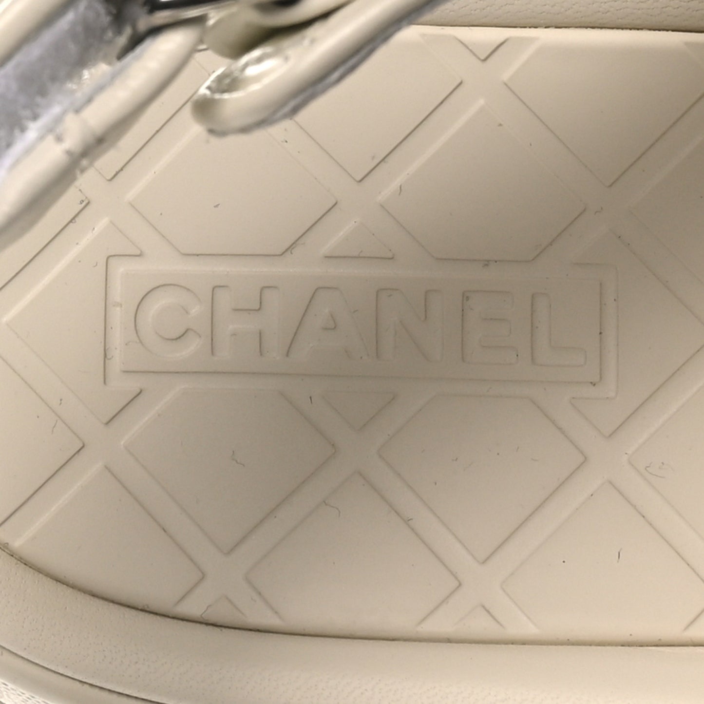 Shiny Calfskin Chain CC Velcro Dad Platform Sandals 39 White