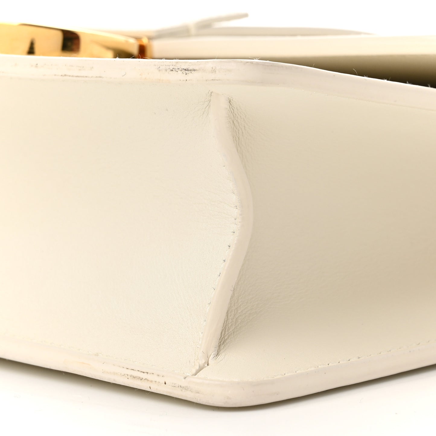 Box Calfskin 30 Montaigne Flap Bag Latte