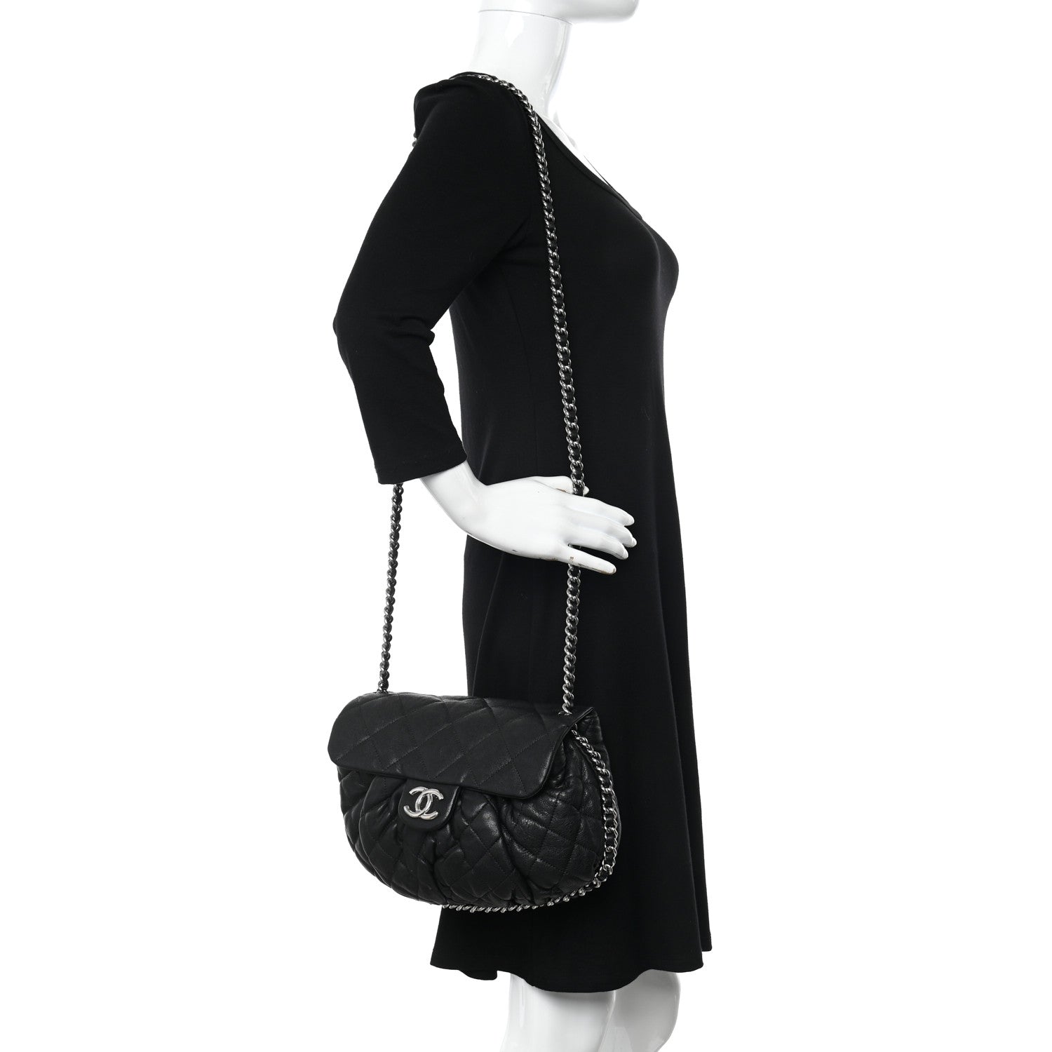 Chanel Washed Lambskin Quilted Medium Chain Around Messenger Black 2 of 14