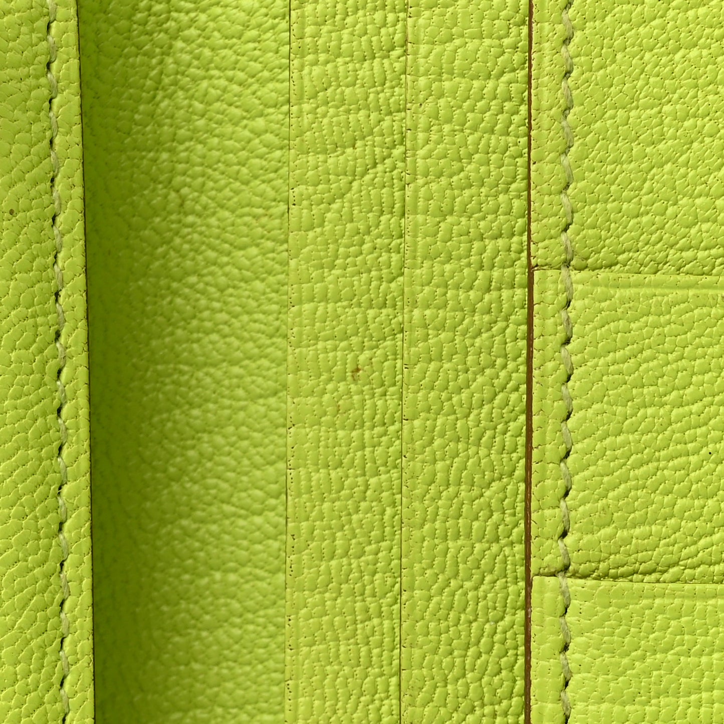 Chevre Mysore Tri-Fold Bearn Wallet Lime