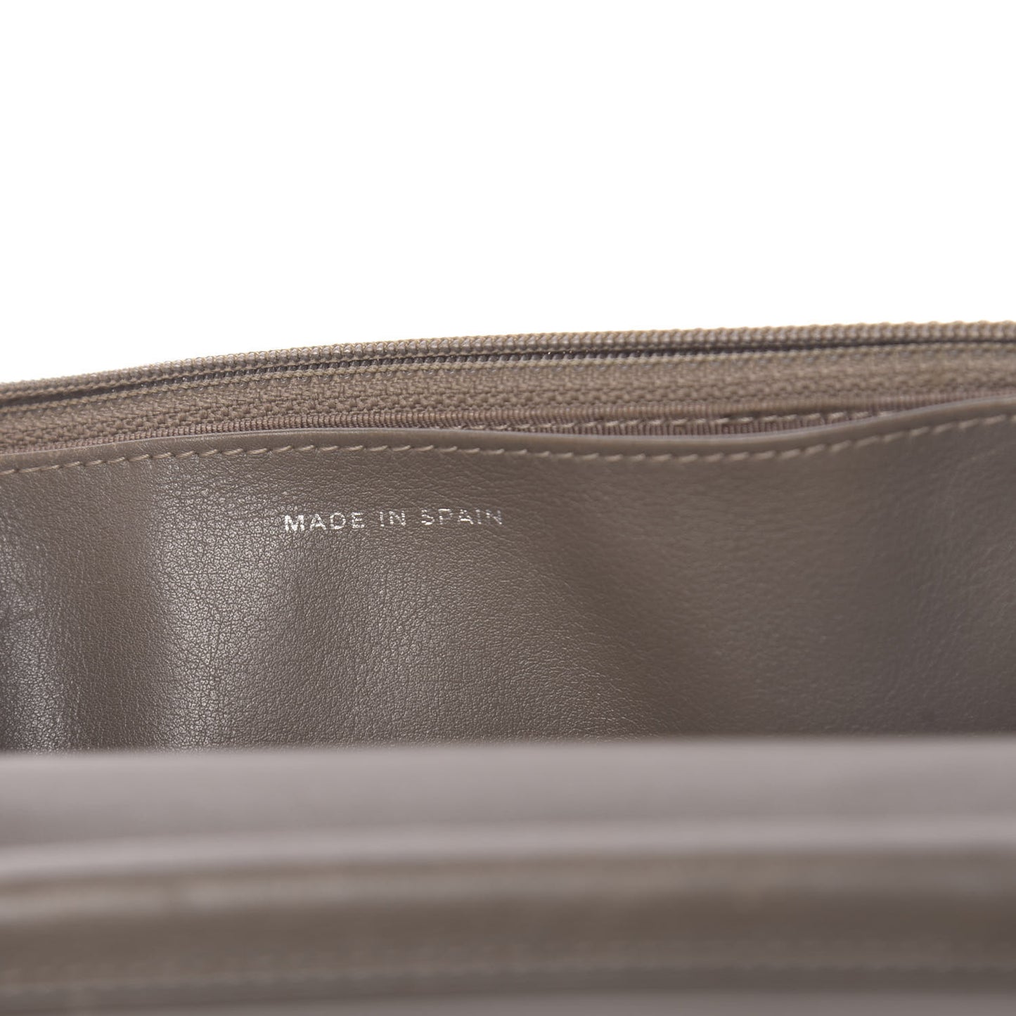Patent Quilted Wallet On Chain WOC Brown