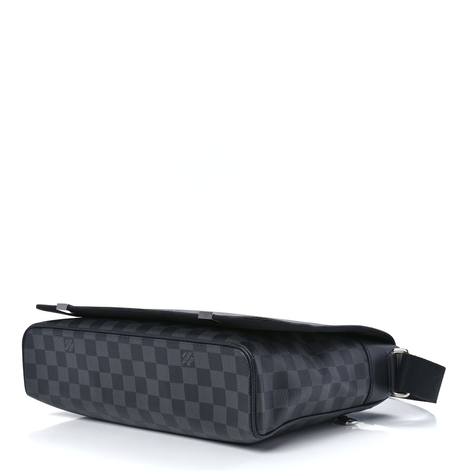 Louis Vuitton Damier Graphite District MM 10 of 12
