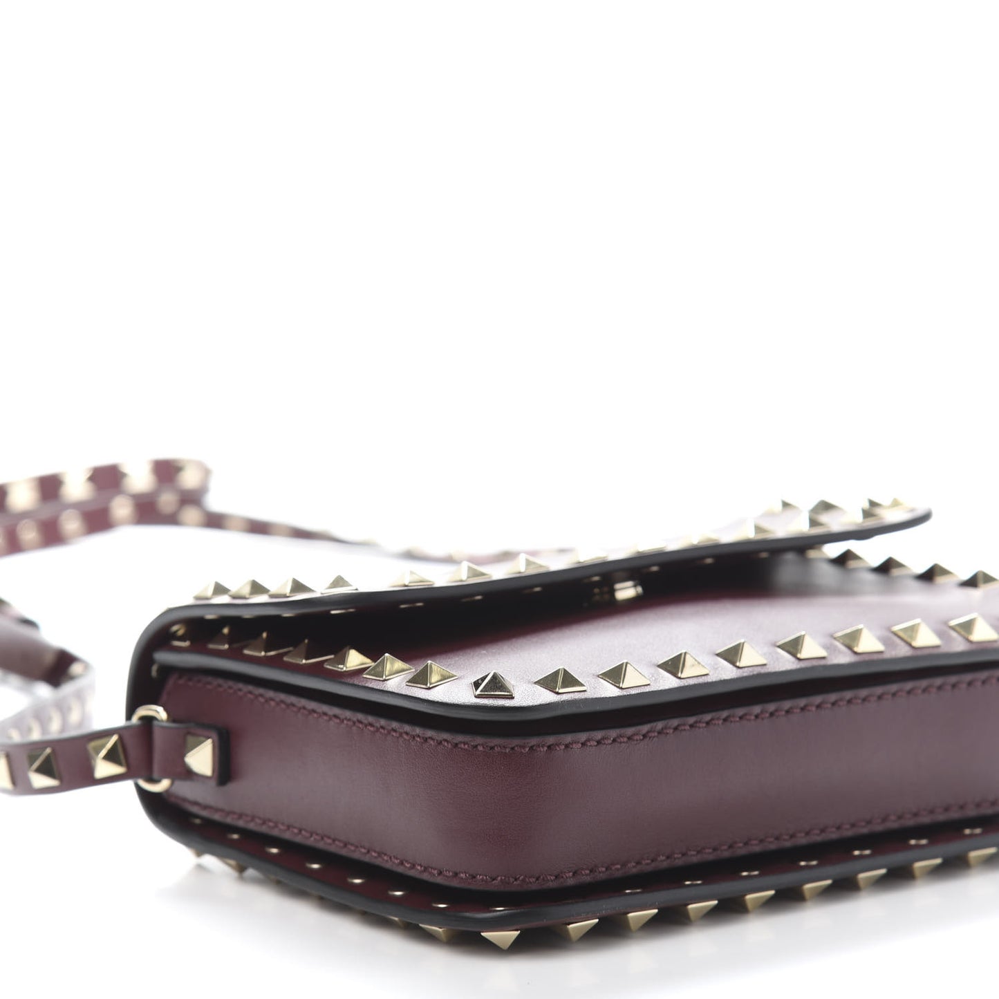 Vitello Rockstud Flap Crossbody Bag Rubin