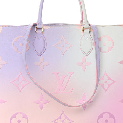 Louis Vuitton Monogram Giant Spring In The City Onthego GM Sunrise Pastel 7 of 21