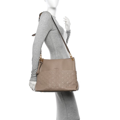 Louis Vuitton Empreinte Maida Hobo Tourterelle 2 of 9