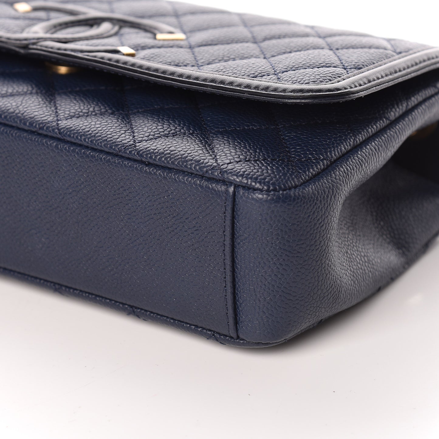 Caviar Quilted Medium CC Filigree Flap Navy Black