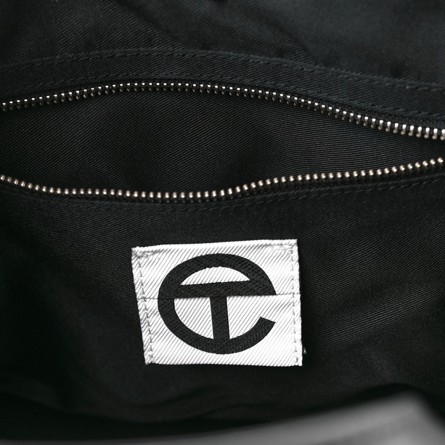 Vegan Leather Medium Shopping Bag Black