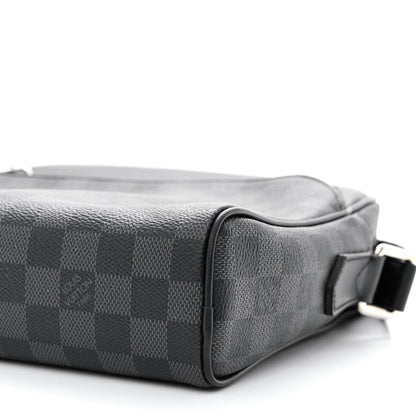 Louis Vuitton Damier Graphite Dayton Reporter PM 10 of 10