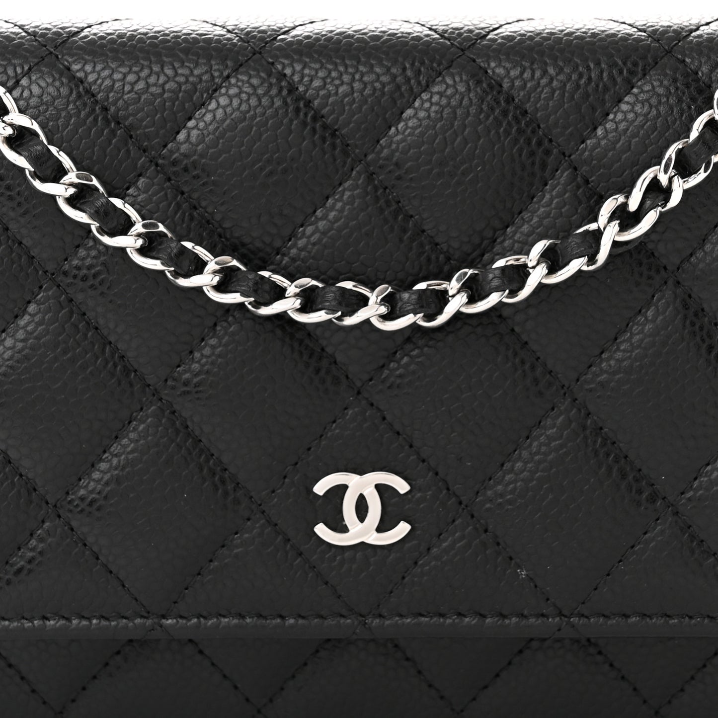 Caviar Quilted Wallet on Chain WOC Black