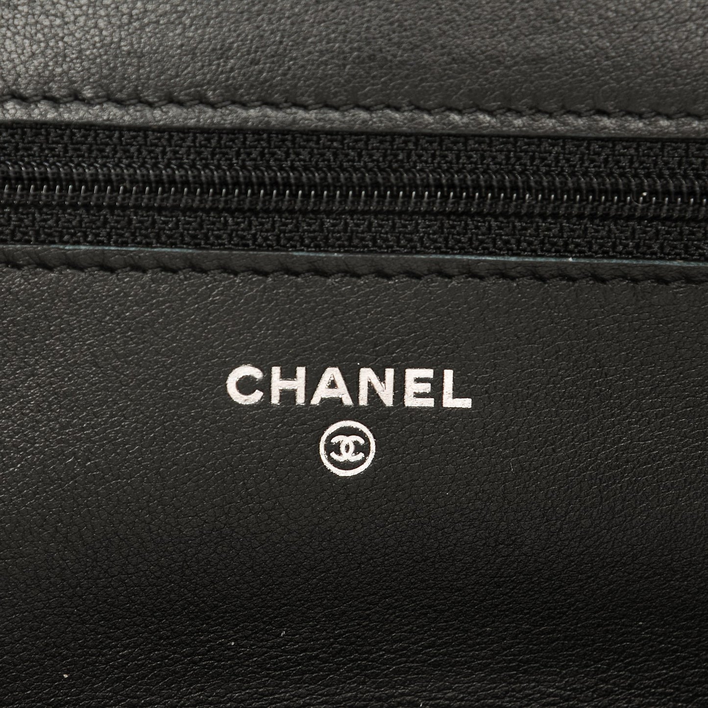 Caviar Timeless CC Wallet On Chain WOC Black