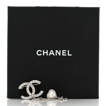 Chanel Diamente Pearl Multi Strand Chain CC Heart Brooch Silver Pearly White 4 of 4
