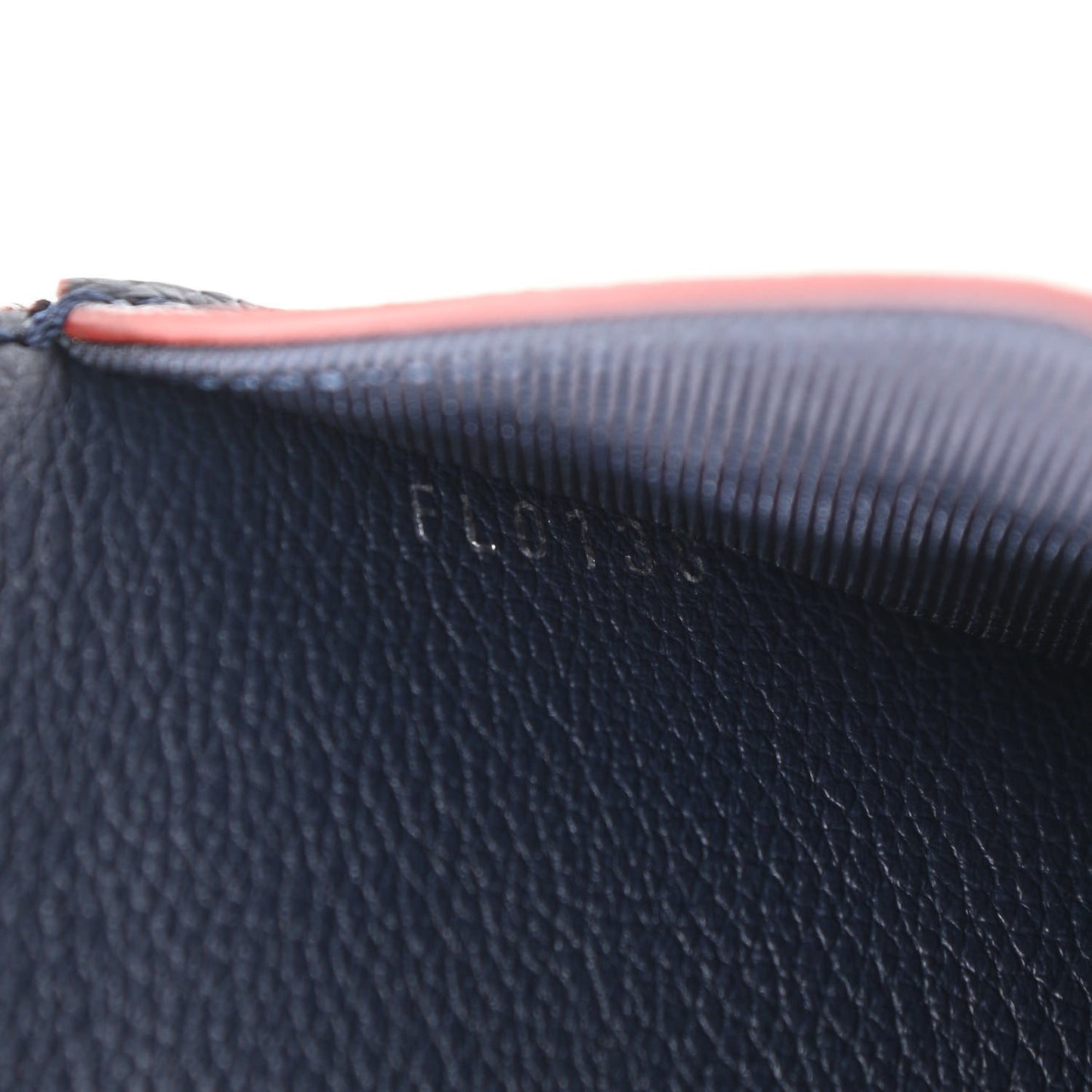 Calfskin Lockme II Chain Bag BB Marine Rouge
