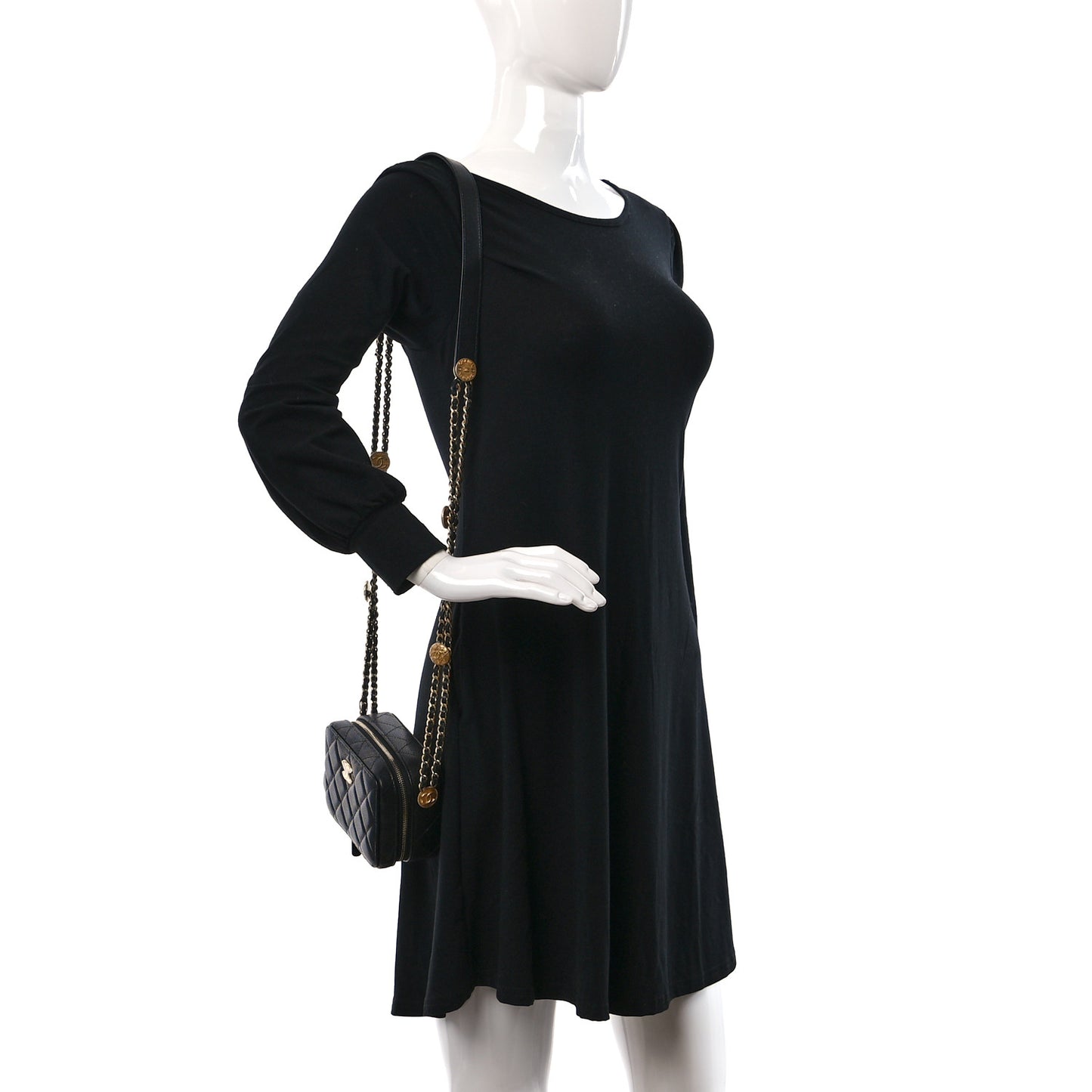 Caviar Quilted Twist Your Buttons Clutch With Chain Black