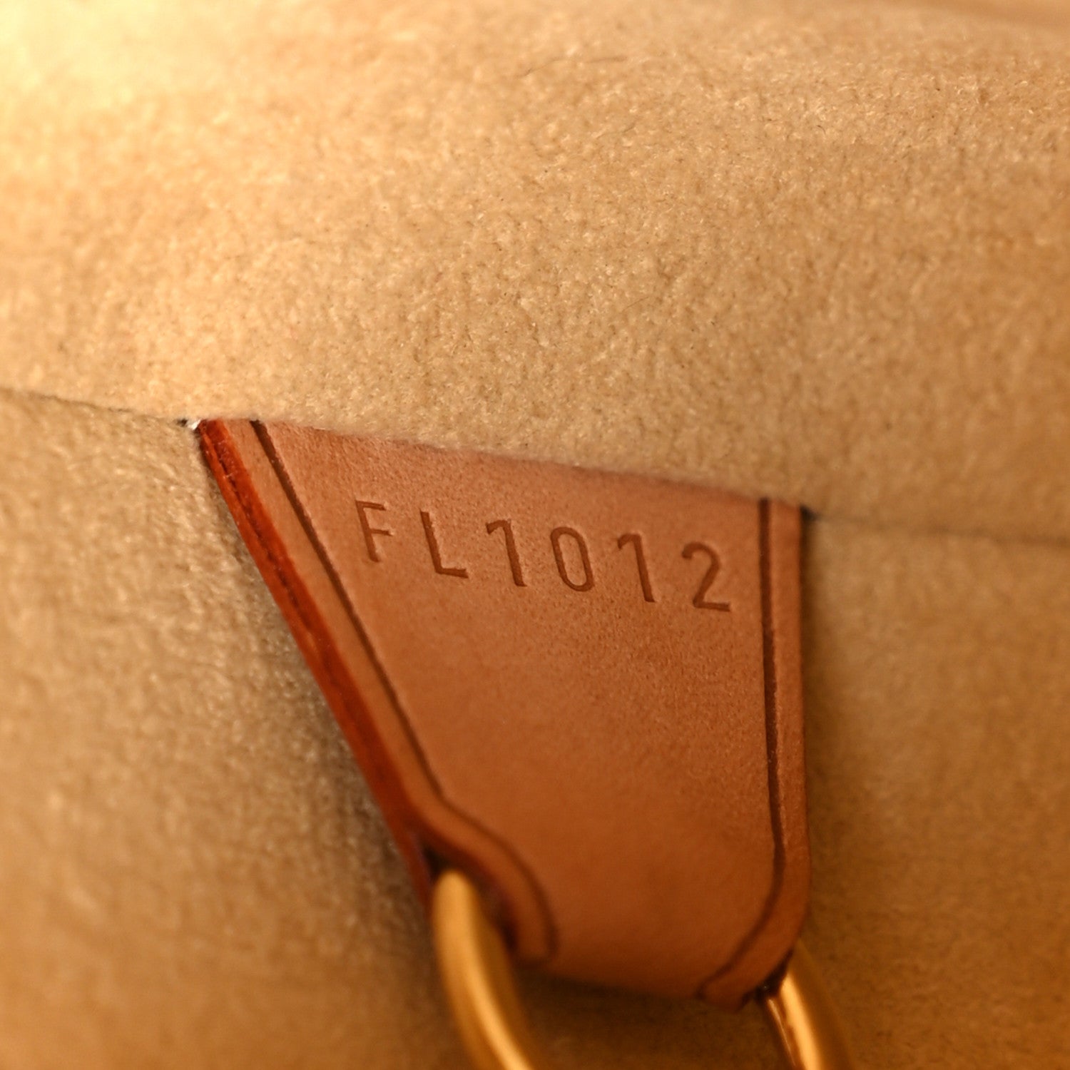 Louis Vuitton Monogram Cite GM 6 of 9