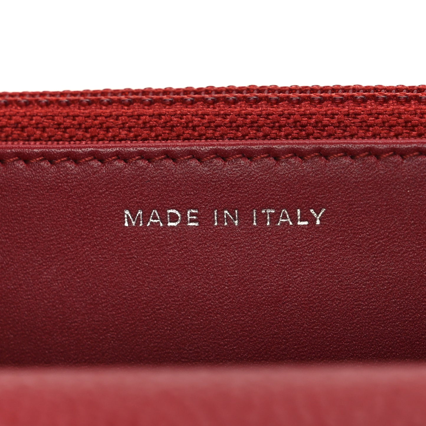 Caviar Quilted Wallet On Chain WOC Red
