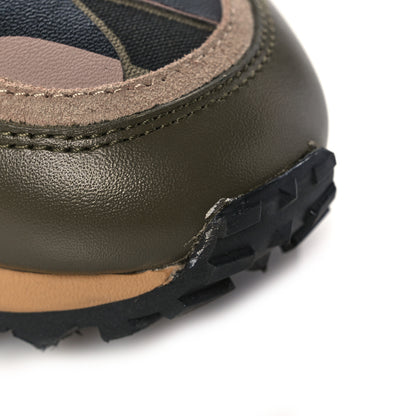 Valentino Garavani Nappa Suede Camouflage Womens Rockrunner Sneakers 38.5 Army Green Beige 9 of 13