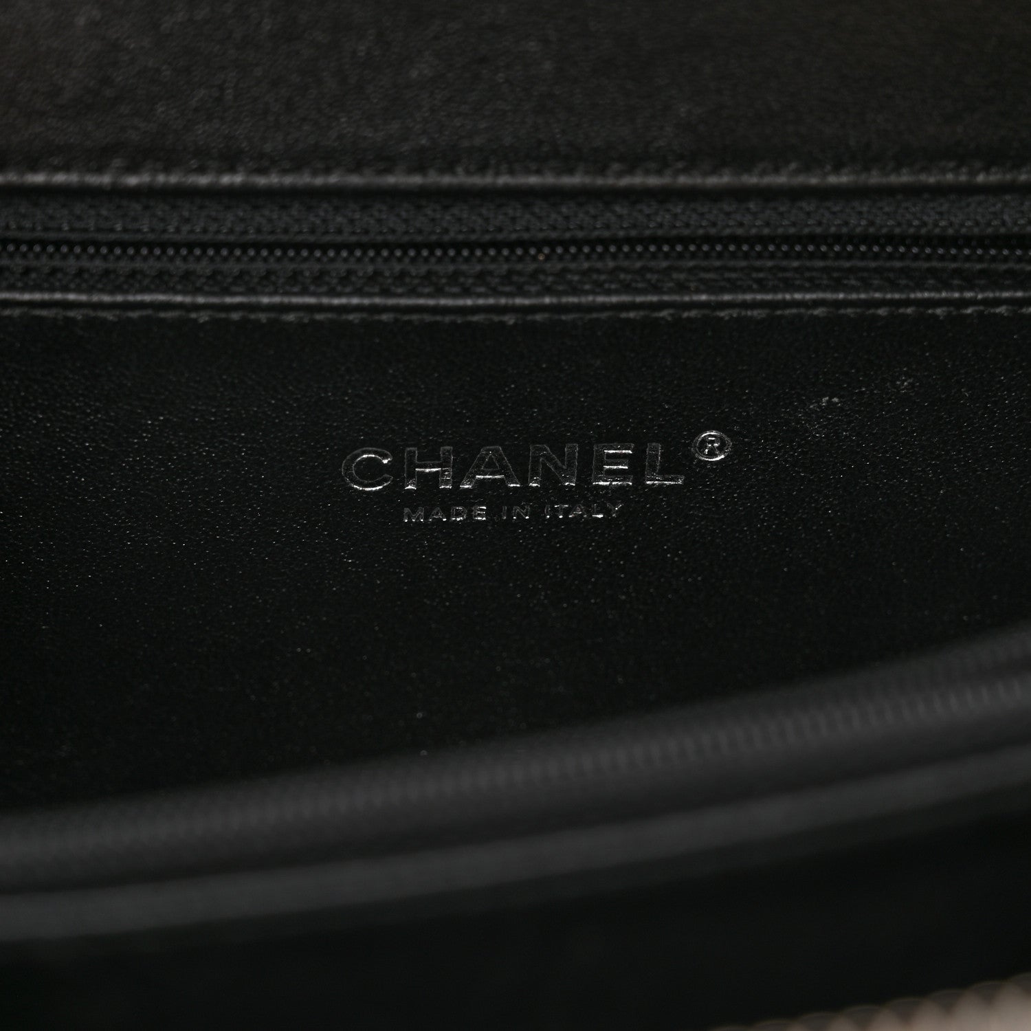 Chanel Metallic Caviar Quilted Medium CC Filigree Vanity Case Dark Silver 6 of 12