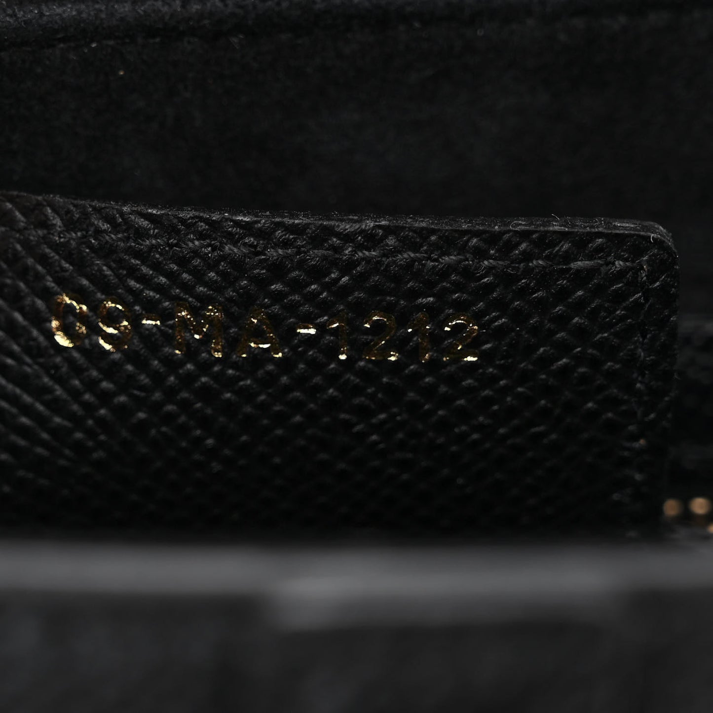 Grained Calfskin Saddle Bag With Strap Black
