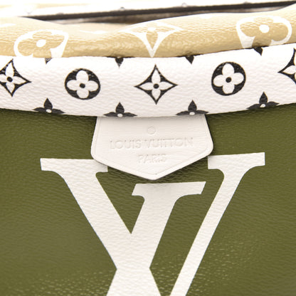 Louis Vuitton Monogram Giant Bumbag Kaki Beige 7 of 10