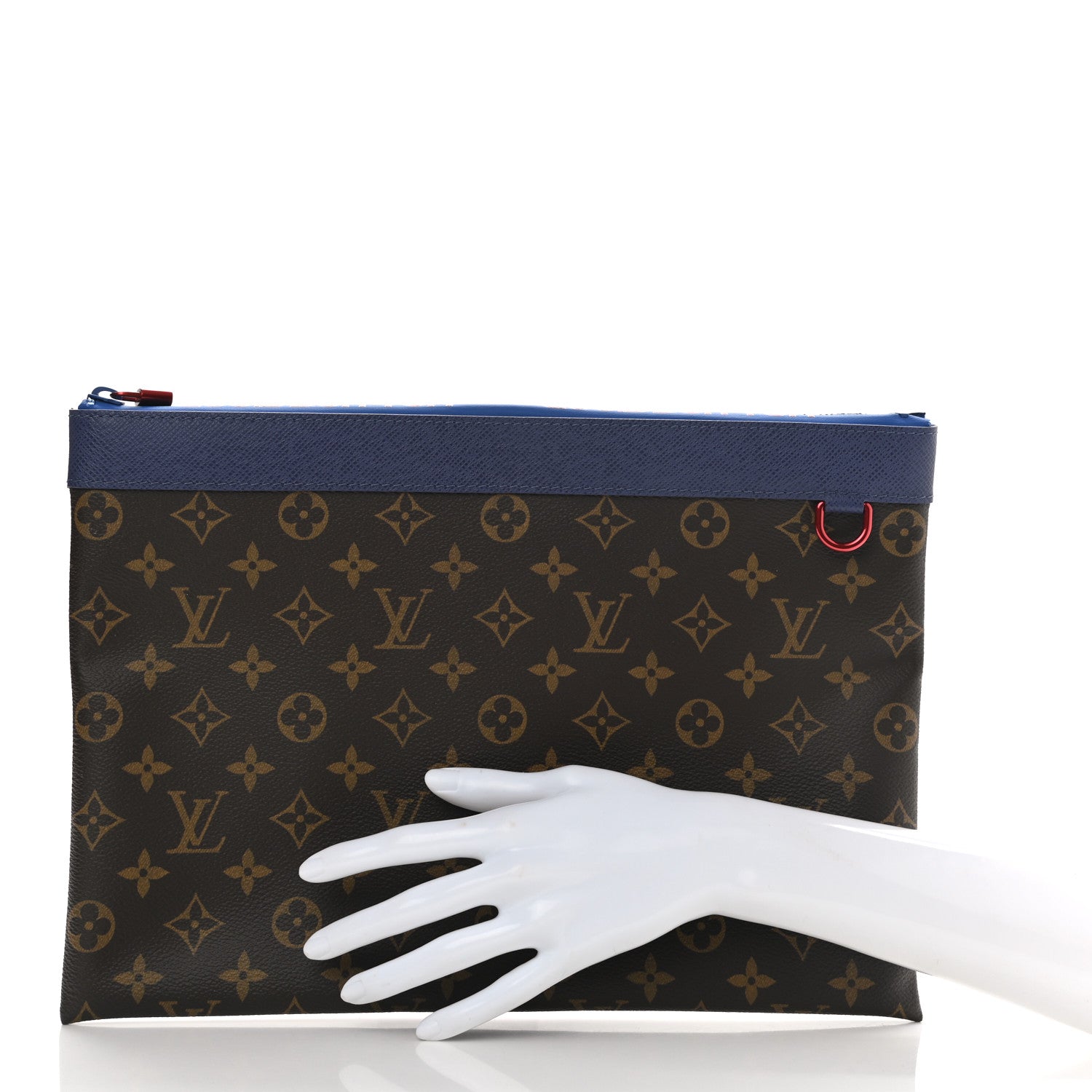 Louis Vuitton Monogram Outdoor Apollo Pochette 2 of 7