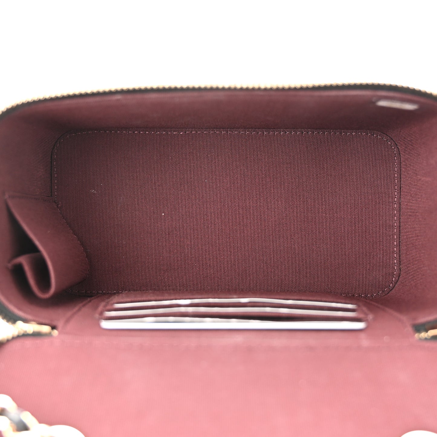 Caviar Quilted Small Vanity Case With Chain Black