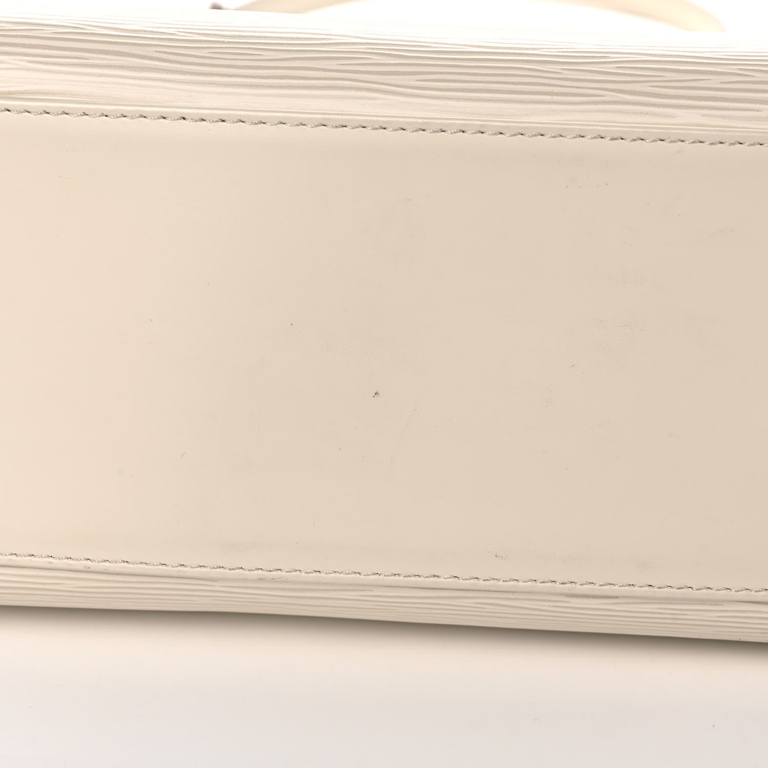 Louis Vuitton Epi Brea MM Ivory 11 of 13