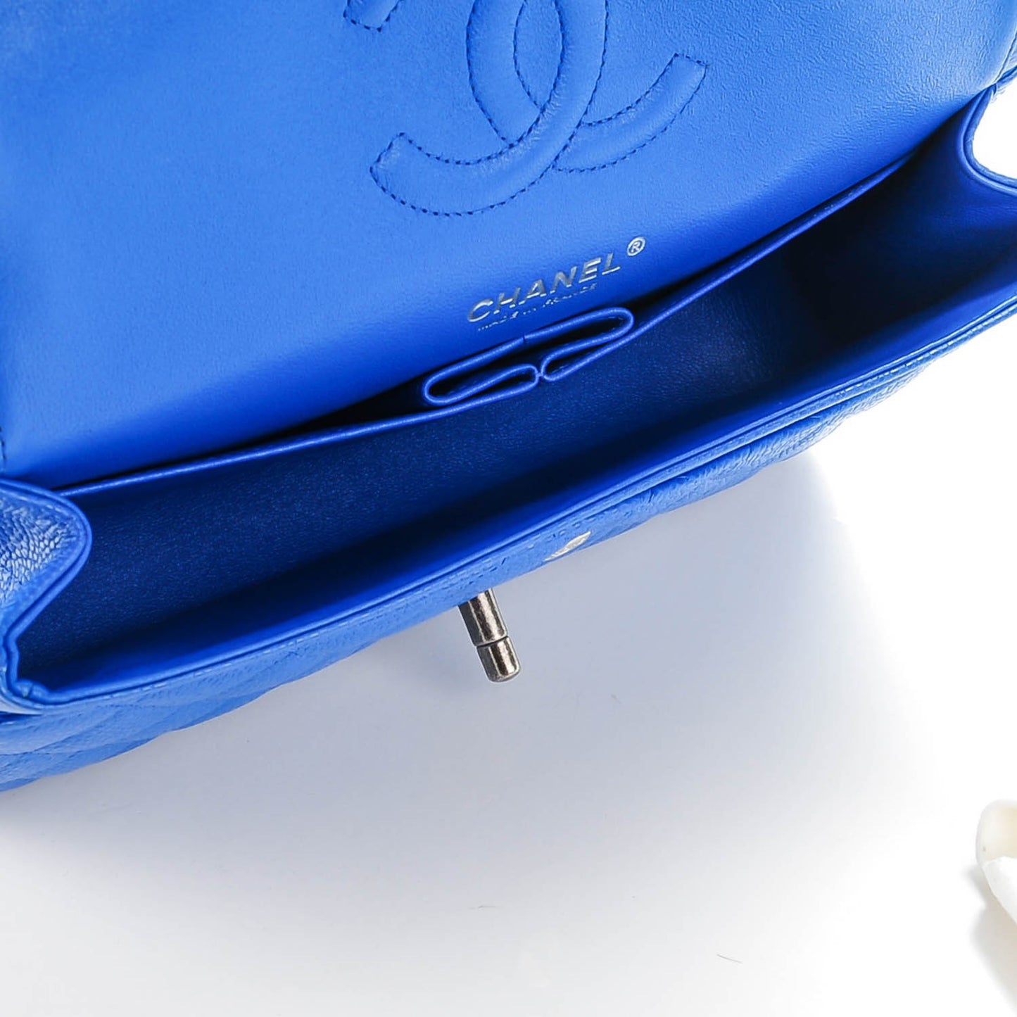 Caviar Quilted Medium Double Flap Blue