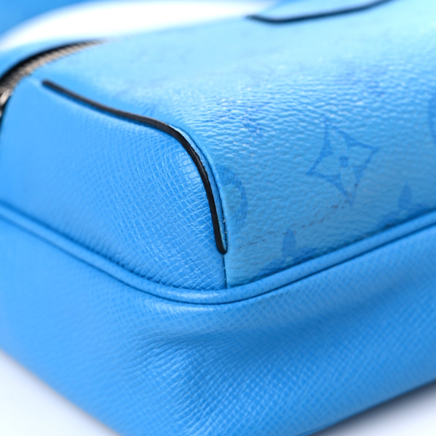 Louis Vuitton Taigarama Outdoor Messenger Blue Lagoon 5 of 11