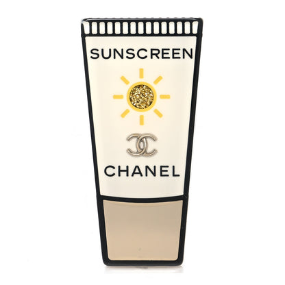Chanel Metal Resin Sunscreen Brooch White Gold 1 of 4