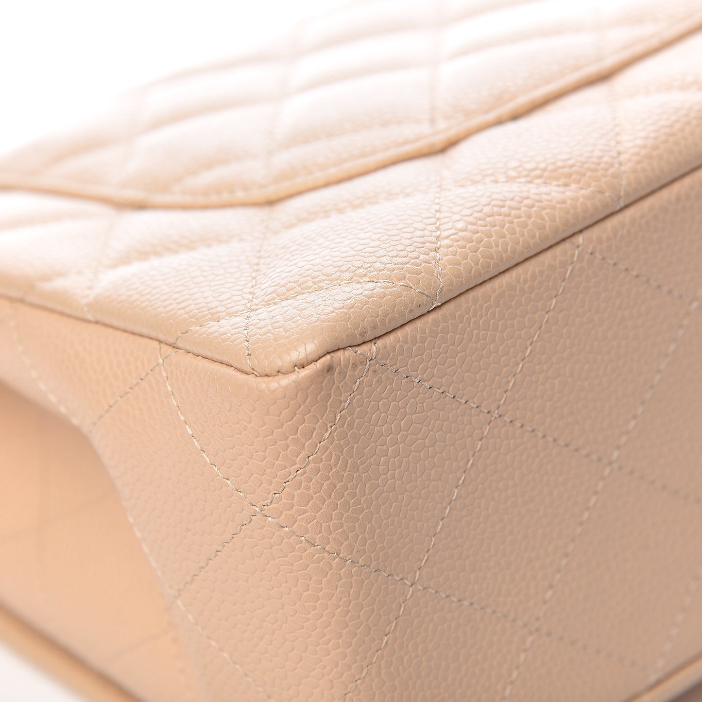 Caviar Quilted Jumbo Single Flap Beige Clair