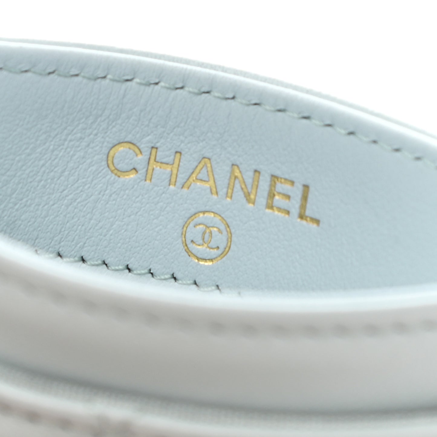 Lambskin Quilted Chanel 19 Card Holder Light Blue