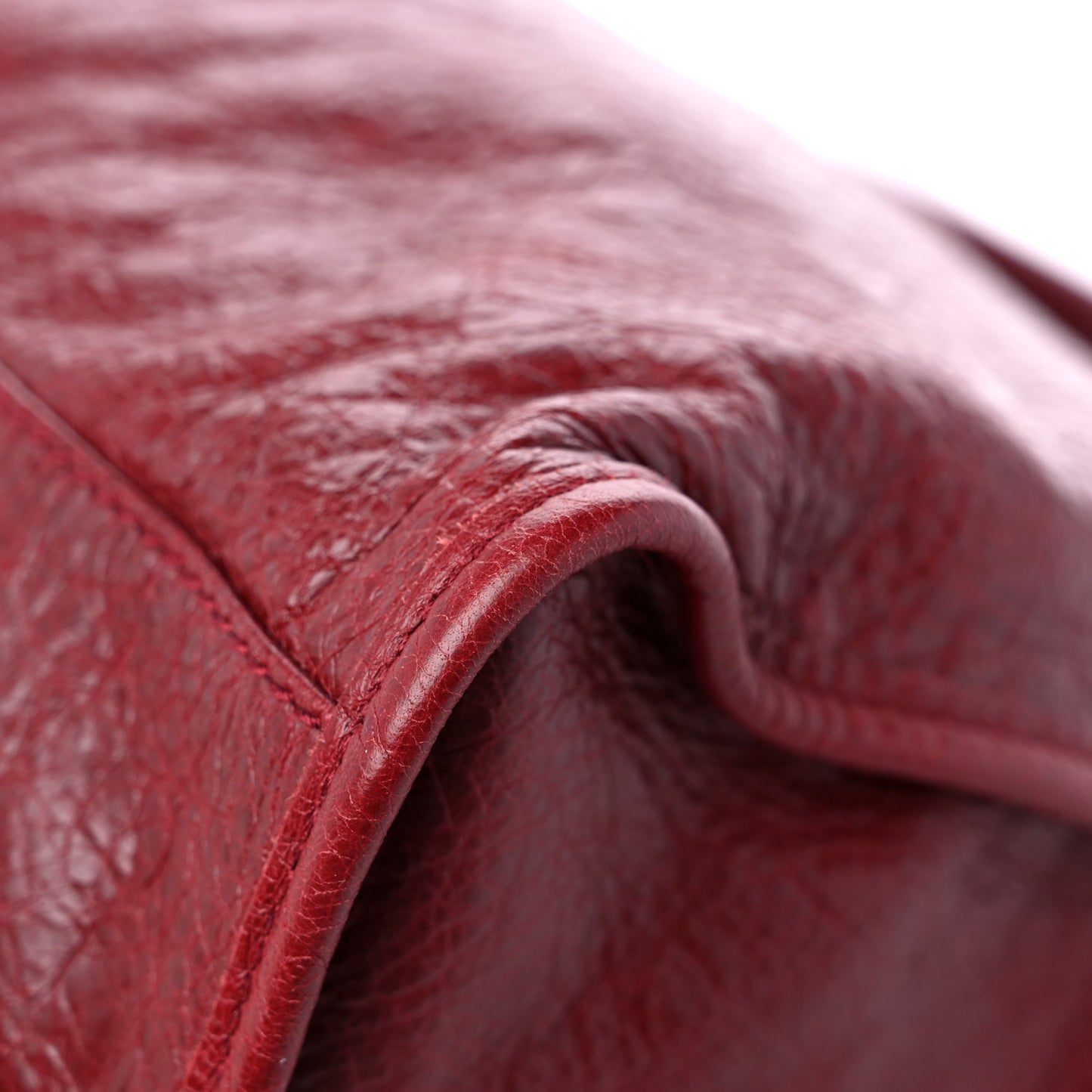 Agneau Giant 12 Silver Hardware City Rouge Cerise