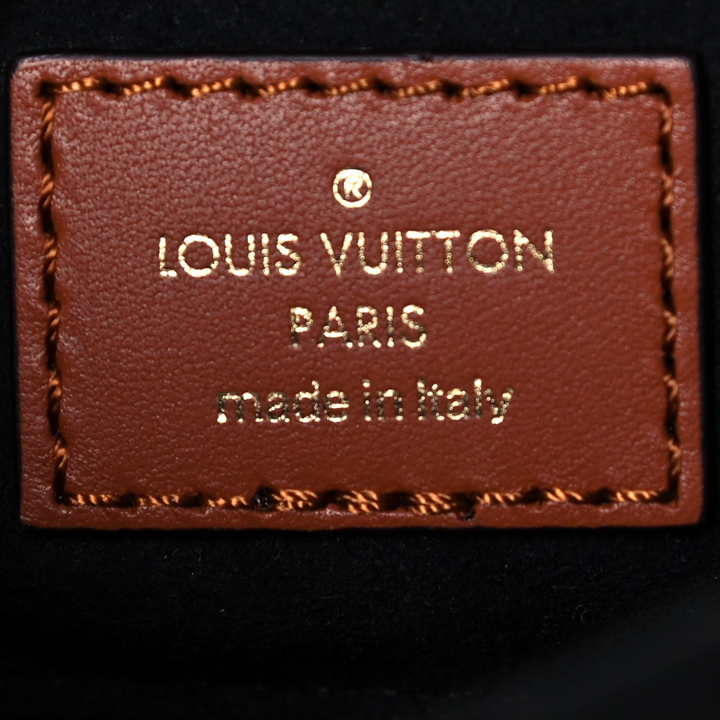Reverse Monogram Dauphine Mini