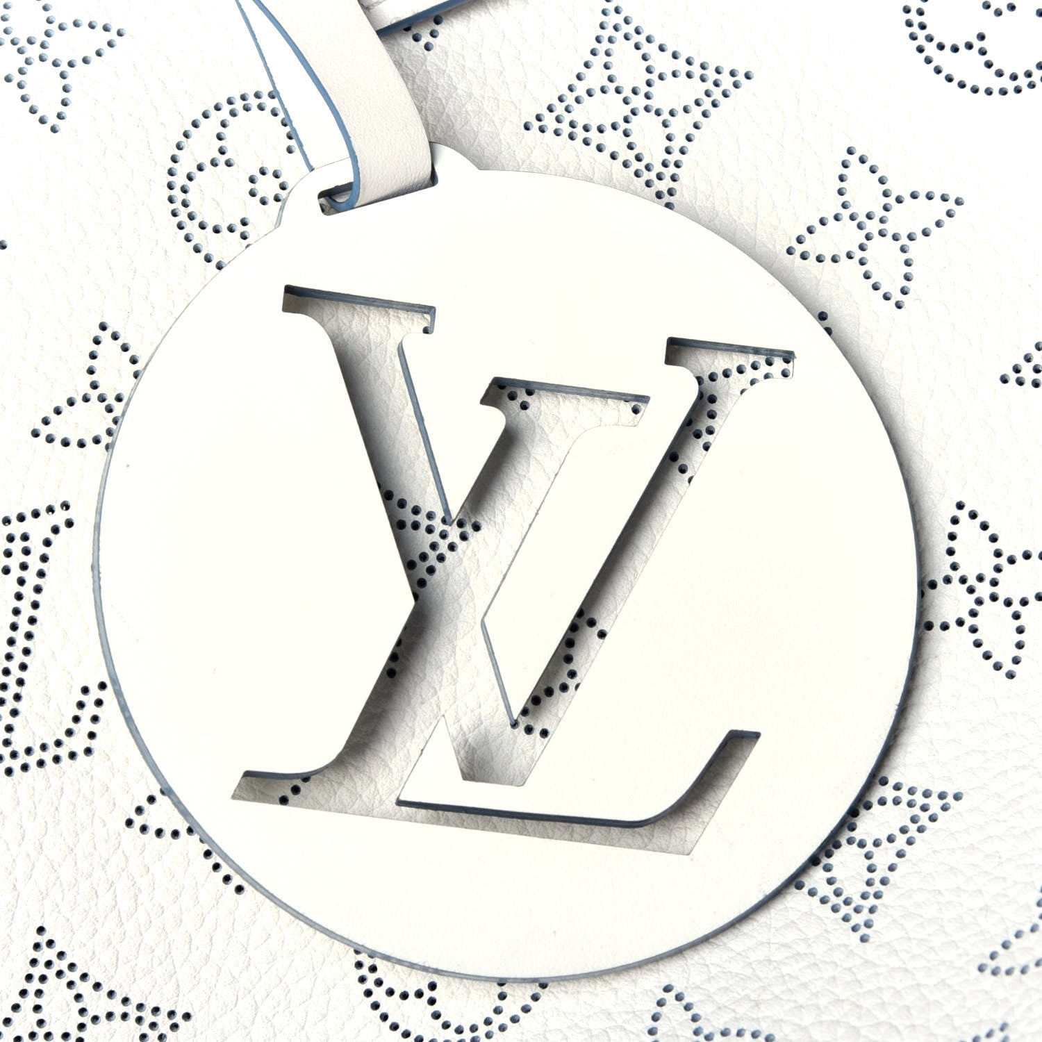 Louis Vuitton Mahina Carmel Hobo Snow 9 of 11