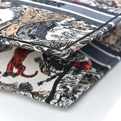 Christian Dior Canvas Embroidered Large Dioriviera Toile De Jouy Book Tote Multicolor 9 of 10
