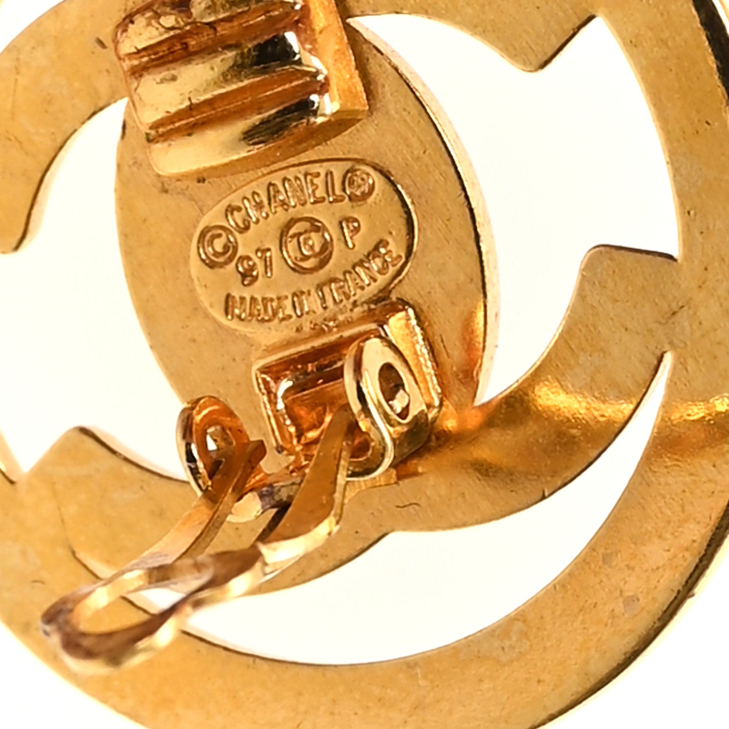 Chanel CC Turnlock Large Clip On Earrings Gold 3 of 4