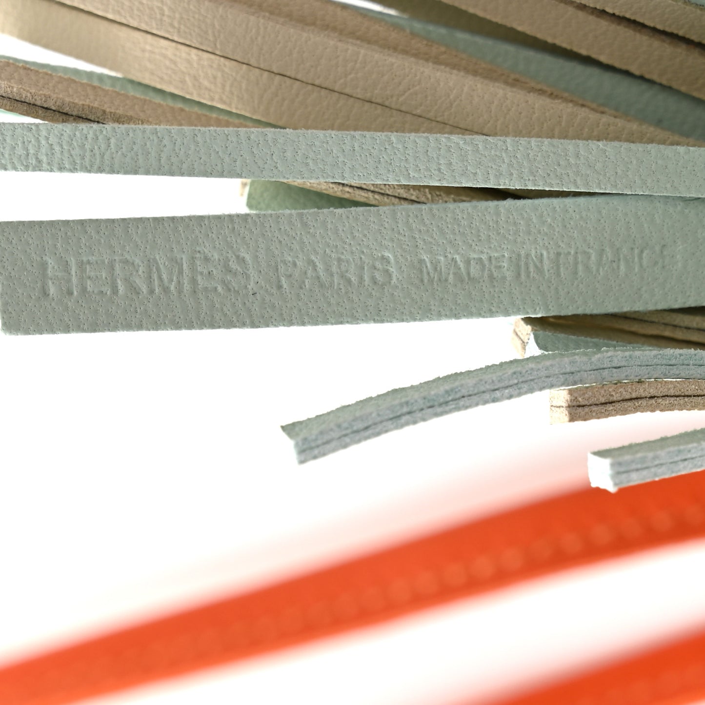 Milo Lambskin Epsom Chouette Bag Charm Vert Peppermint Clé Feu Rouge H White Black