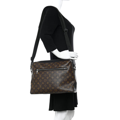 Louis Vuitton Monogram Macassar Torres Messenger 2 of 8