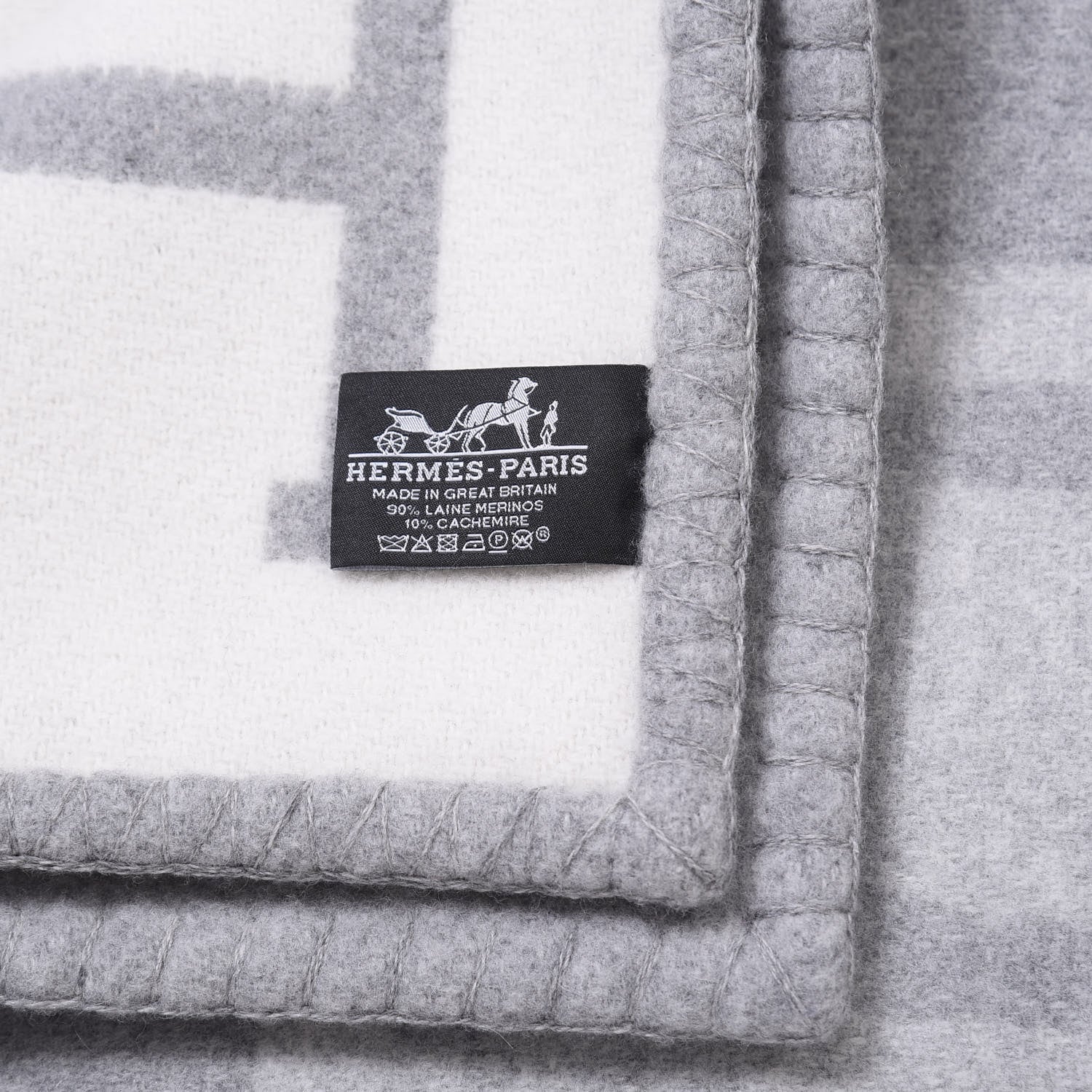 Hermes Wool Cashmere Avalon III Blanket Ecru Gris Clair 2 of 3