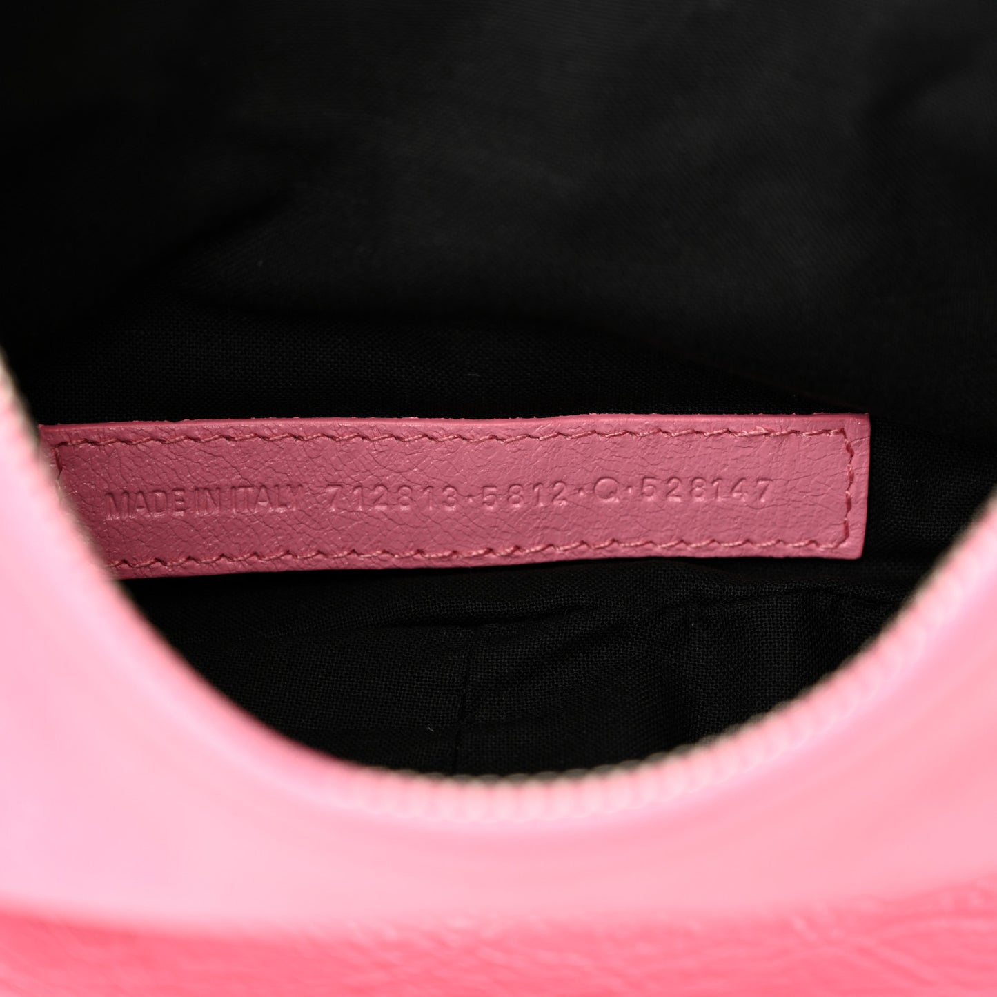 Agneau Arena Le Cagole Chain Shoulder Bag XS Candy Pink