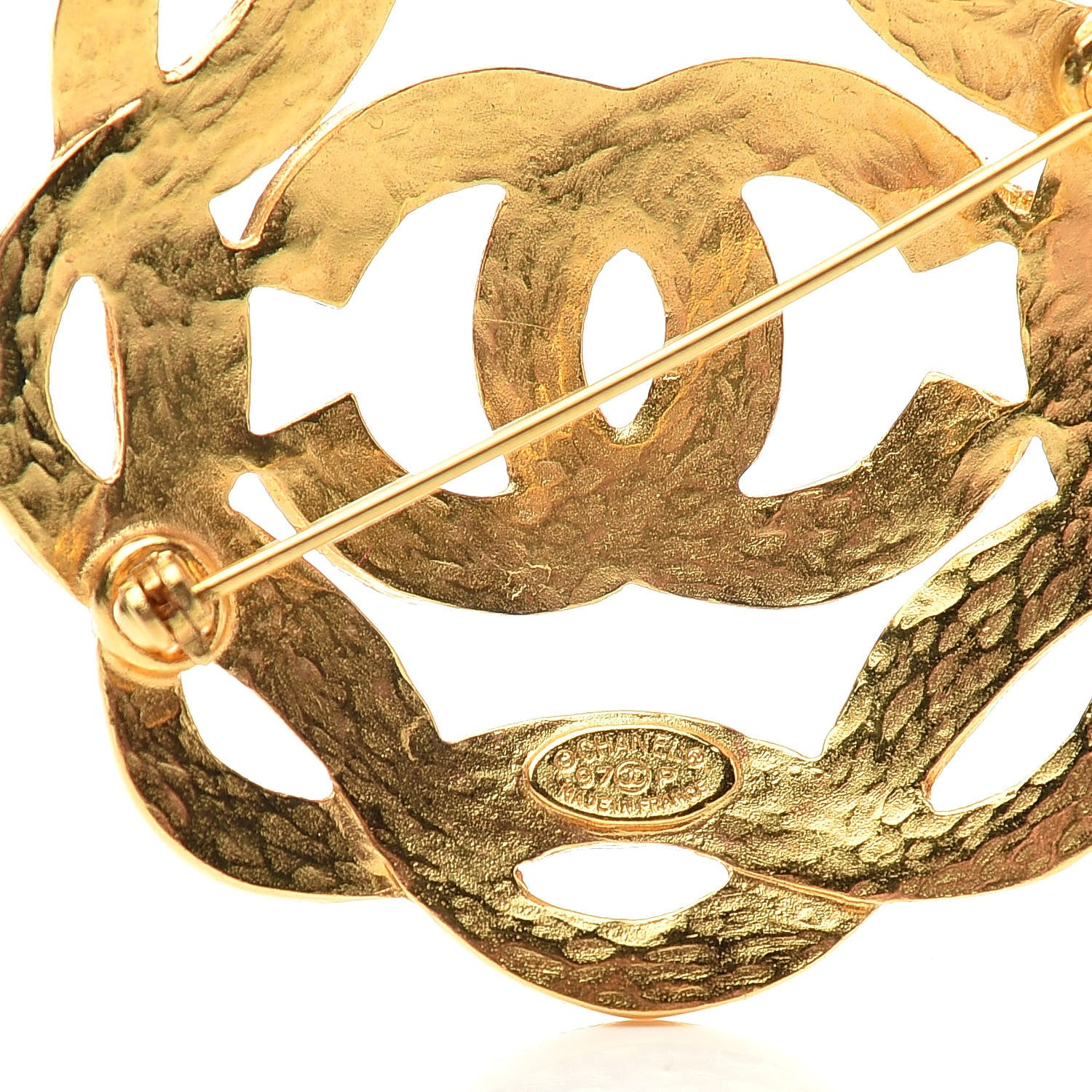Chanel CC Brooch Gold 4 of 4