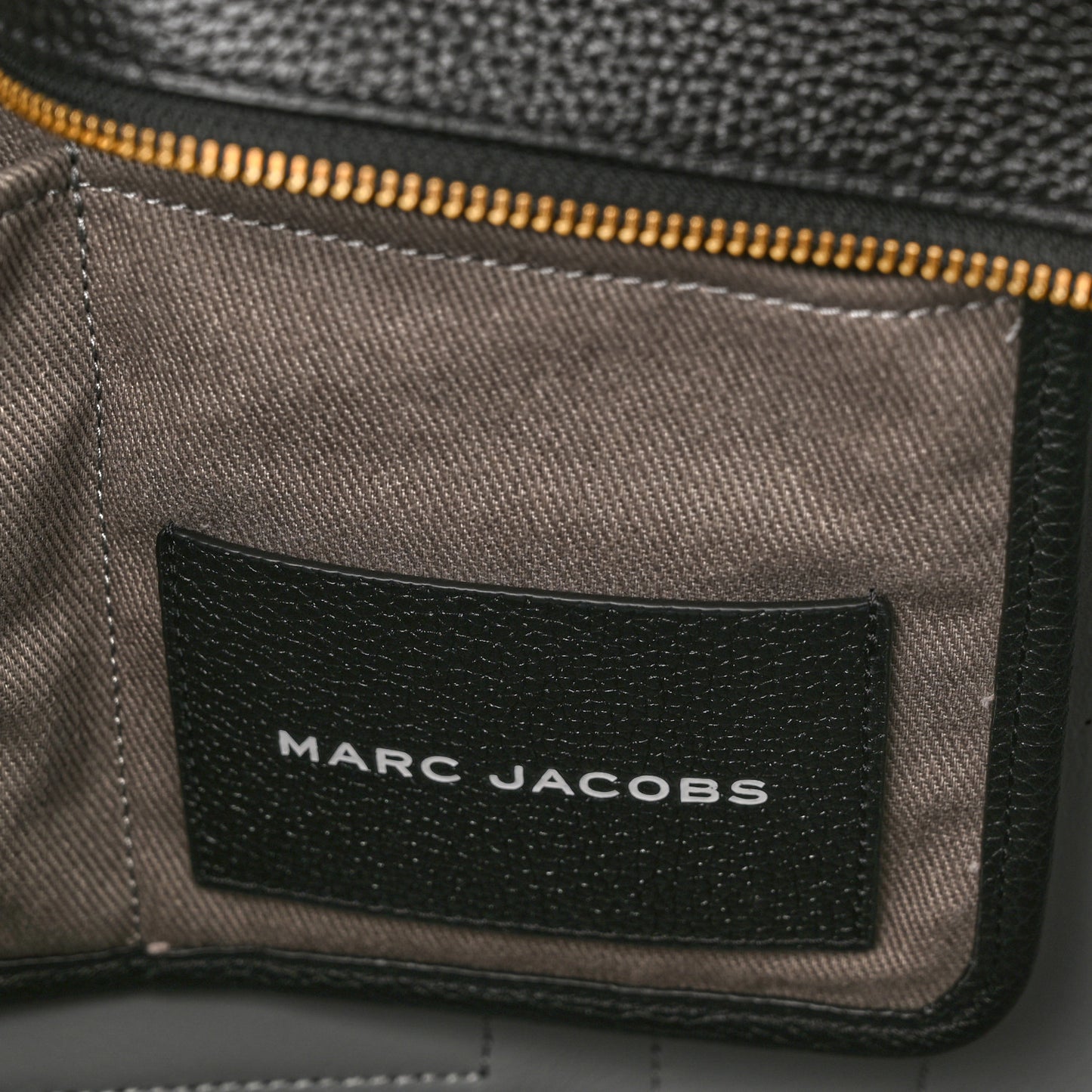 Grained Calfskin Large The Tote Bag Black