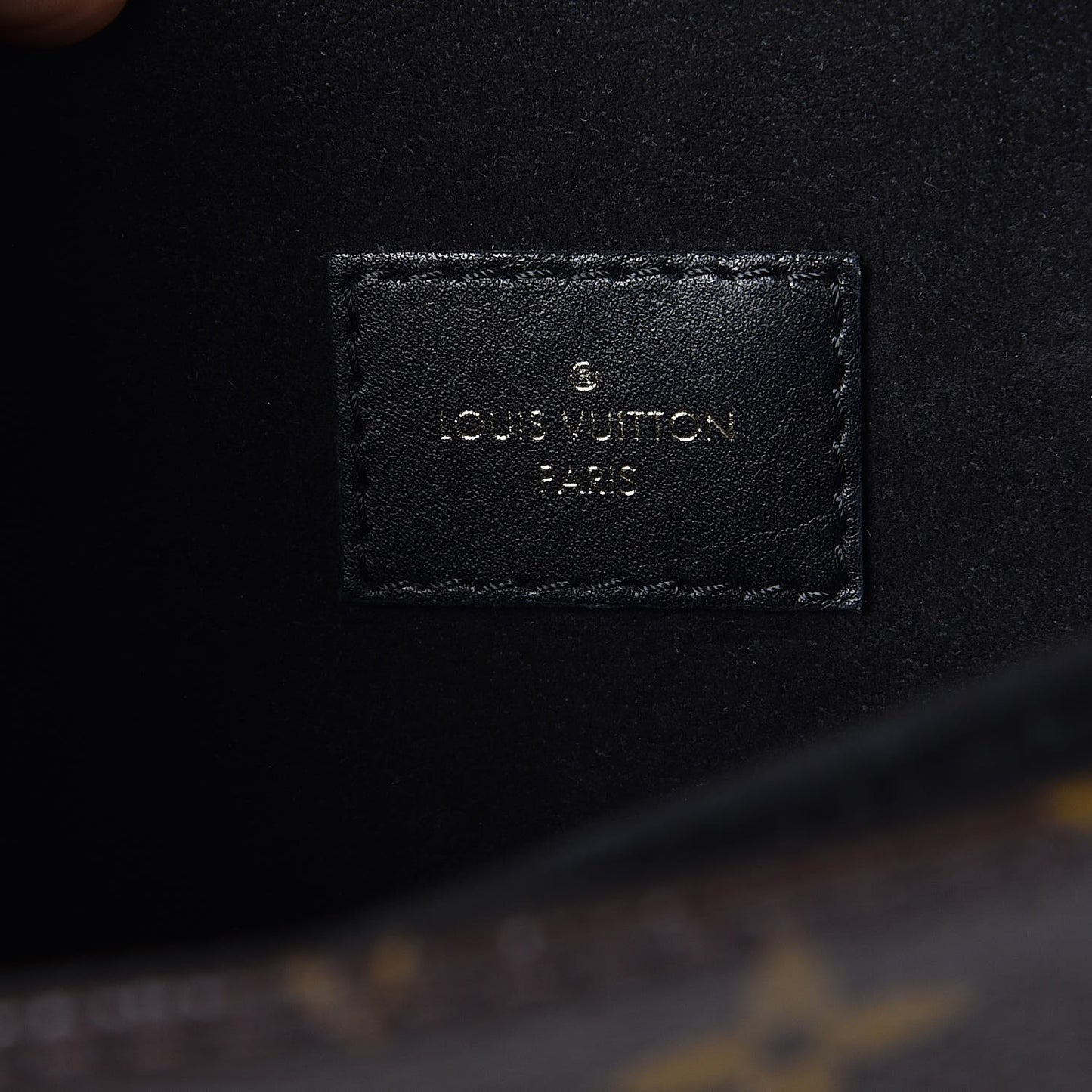 Reverse Monogram Pochette Metis